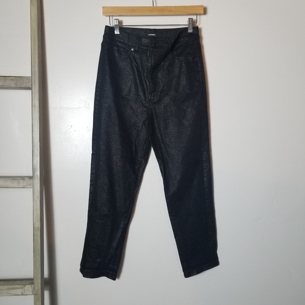 EXPRESS WOMEN'S BLACK TEXTURED MOM JEANS SUPER HIGH RISE SIZE 6